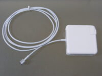 CARGADOR20APPLE2020V204.25A2085W20MAGSAFE20220GENERICO20A1424-GEN.jpg