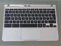 TECLADO20SAMSUNG20CHROMEBOOK20XE303C1220NEGRO20INGLES20INTERNACIONAL20PALMREST20PLATEADO20BA75-04171P.jpg