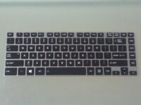 TECLADO20TOSHIBA20SATELLITE20P84020P84520M84020M84520INGLES20RETROILUMINADO20V130670BS3.jpg