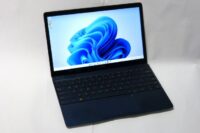 922 COMPUTADORA PORTATIL ASUS ZENBOOK UX390U INTEL CORE I7-7500 2.70GZ 16GB RAM 260GB SSD 13.3″ ULTRADELGADA REFURBISHED